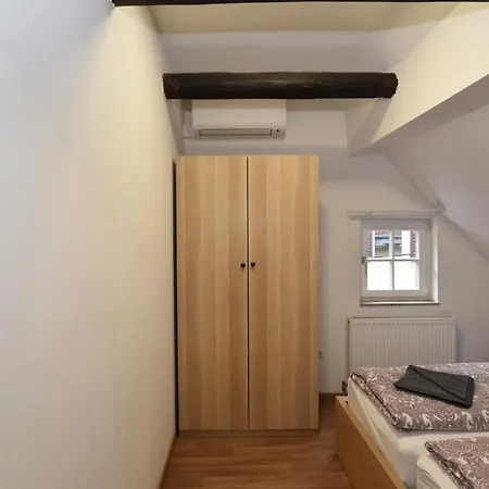 Pm Cityapart Lend *