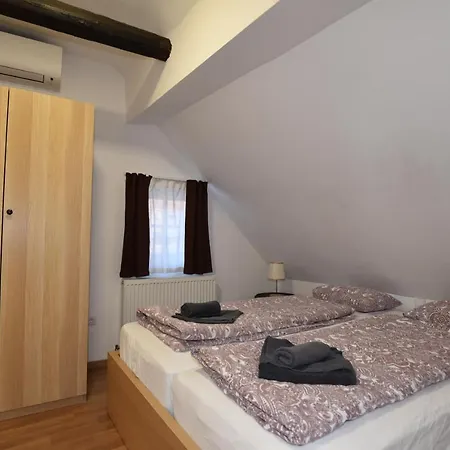 Pm Cityapart Lend Apartment