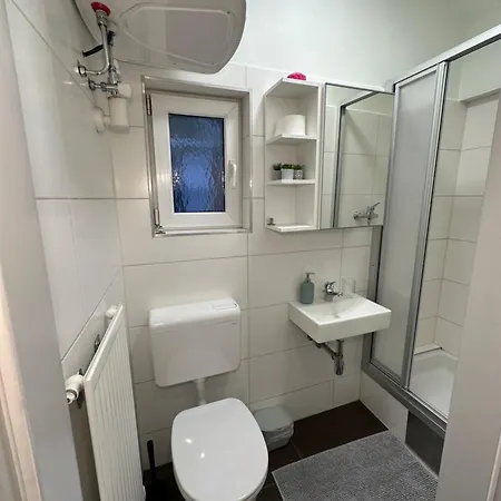Rp-apartments Lend L Self Check-in Апартаменти