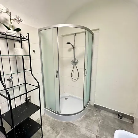 Апартаменти Rp-apartments Lend L Self Check-in